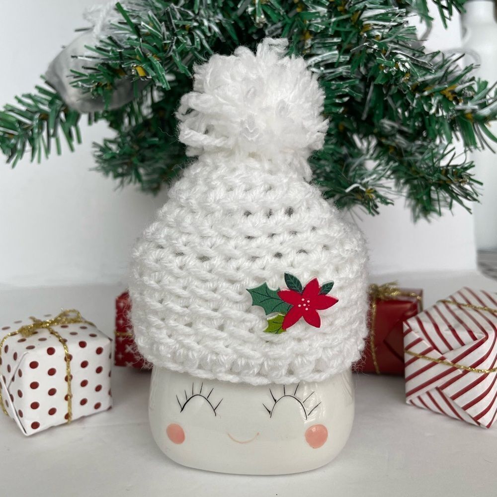 427 -βMARSHMALLOWβMUGΒ CHRISTMASβHATβINβWHITEβ